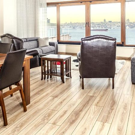 Flat With Sea View Near Uskudar Ferry Station Apartment Istanbul Exterior photo
